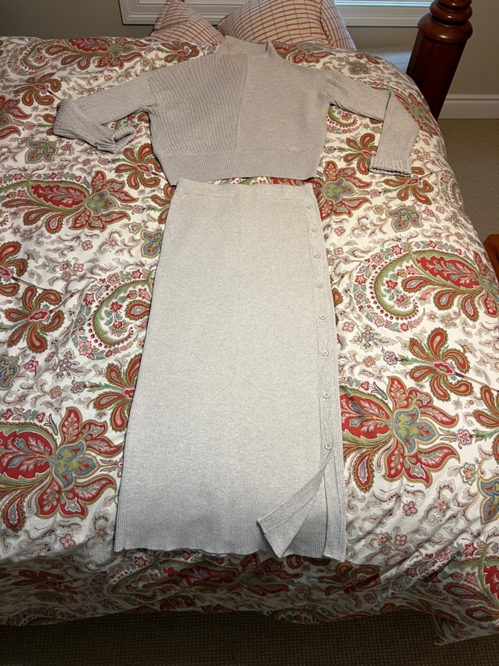 MONROW Mock Turtleneck Sweater Top with Matching Sweater Skirt Set